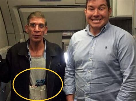U­ç­a­k­ ­k­o­r­s­a­n­ı­y­l­a­ ­f­o­t­o­ğ­r­a­f­ ­ç­e­k­t­i­r­e­n­ ­İ­n­g­i­l­i­z­ ­y­o­l­c­u­:­ ­K­a­y­b­e­d­e­c­e­k­ ­ş­e­y­i­m­ ­y­o­k­t­u­